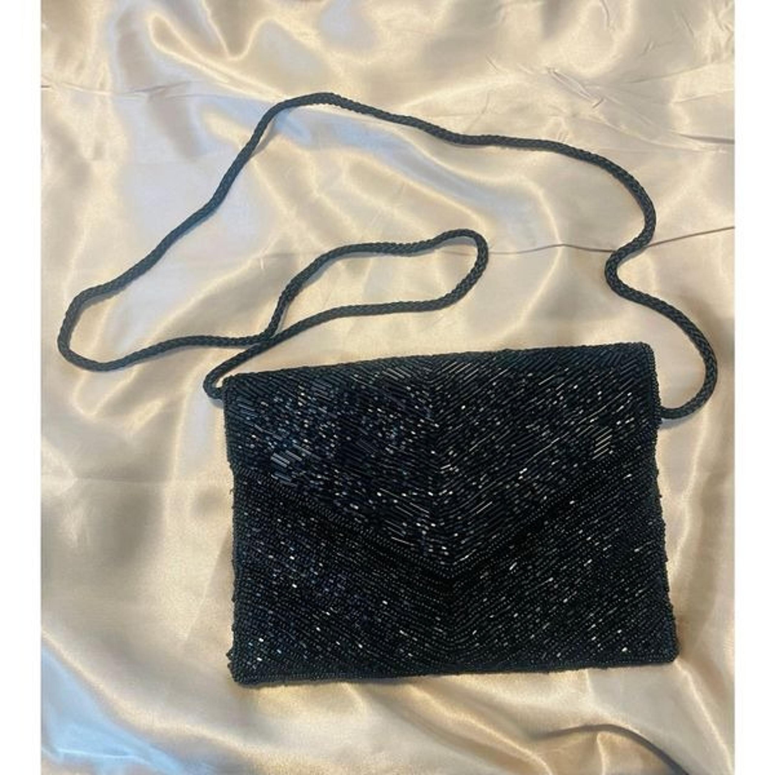 NEW Valerie Steven’s Black Beaded Handbag Purse Clutch Women’s Accessories