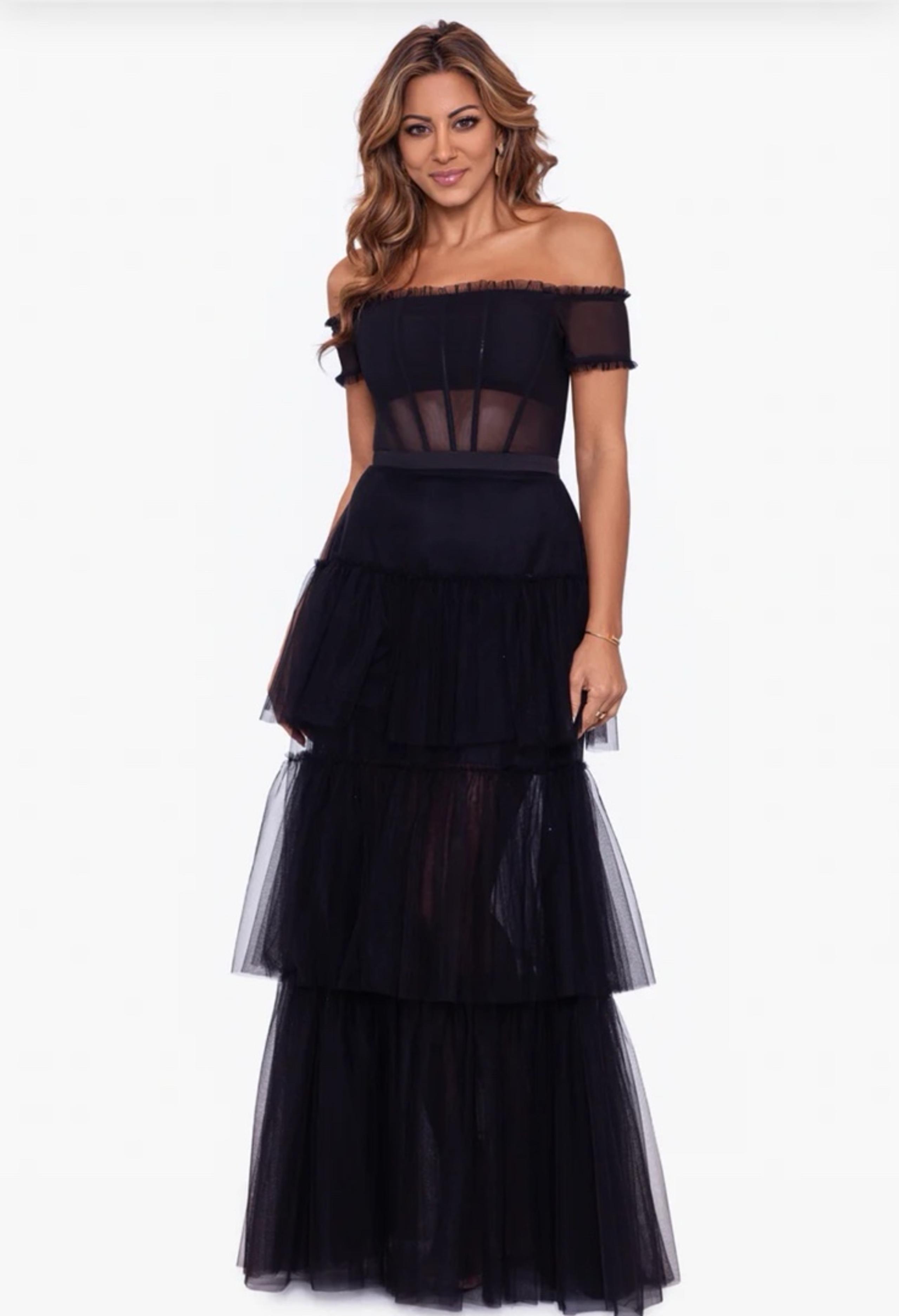 Betsy & Adam NWT