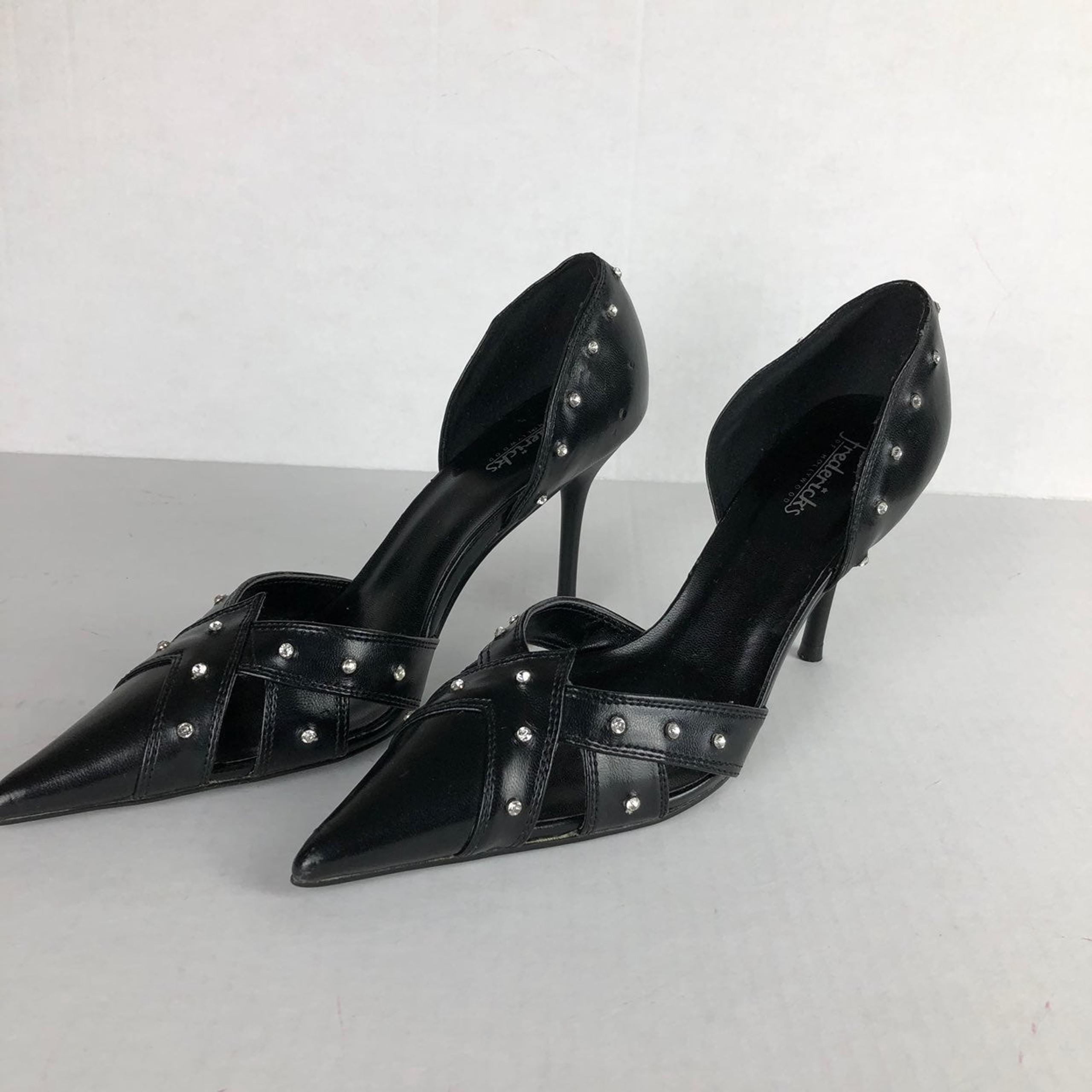 Fredericks of Hollywood-Size 7.5 Pumps