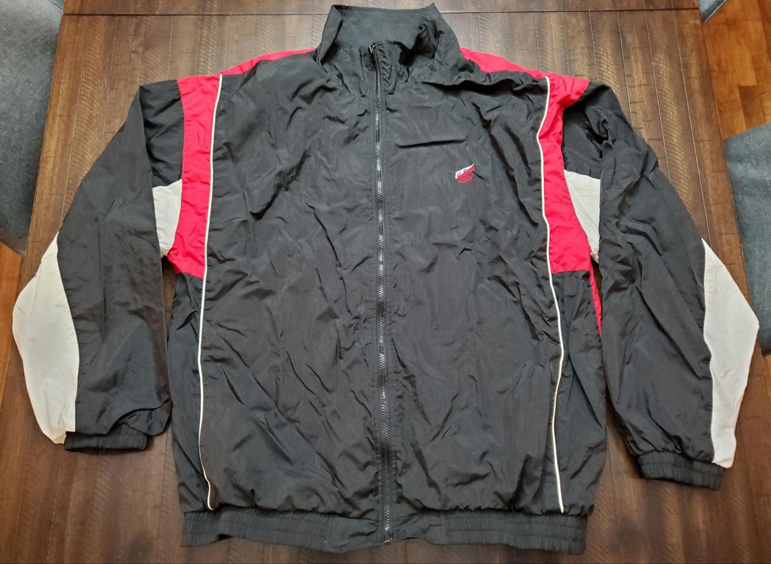 Vintage Team USA Olympics Wind Breaker J