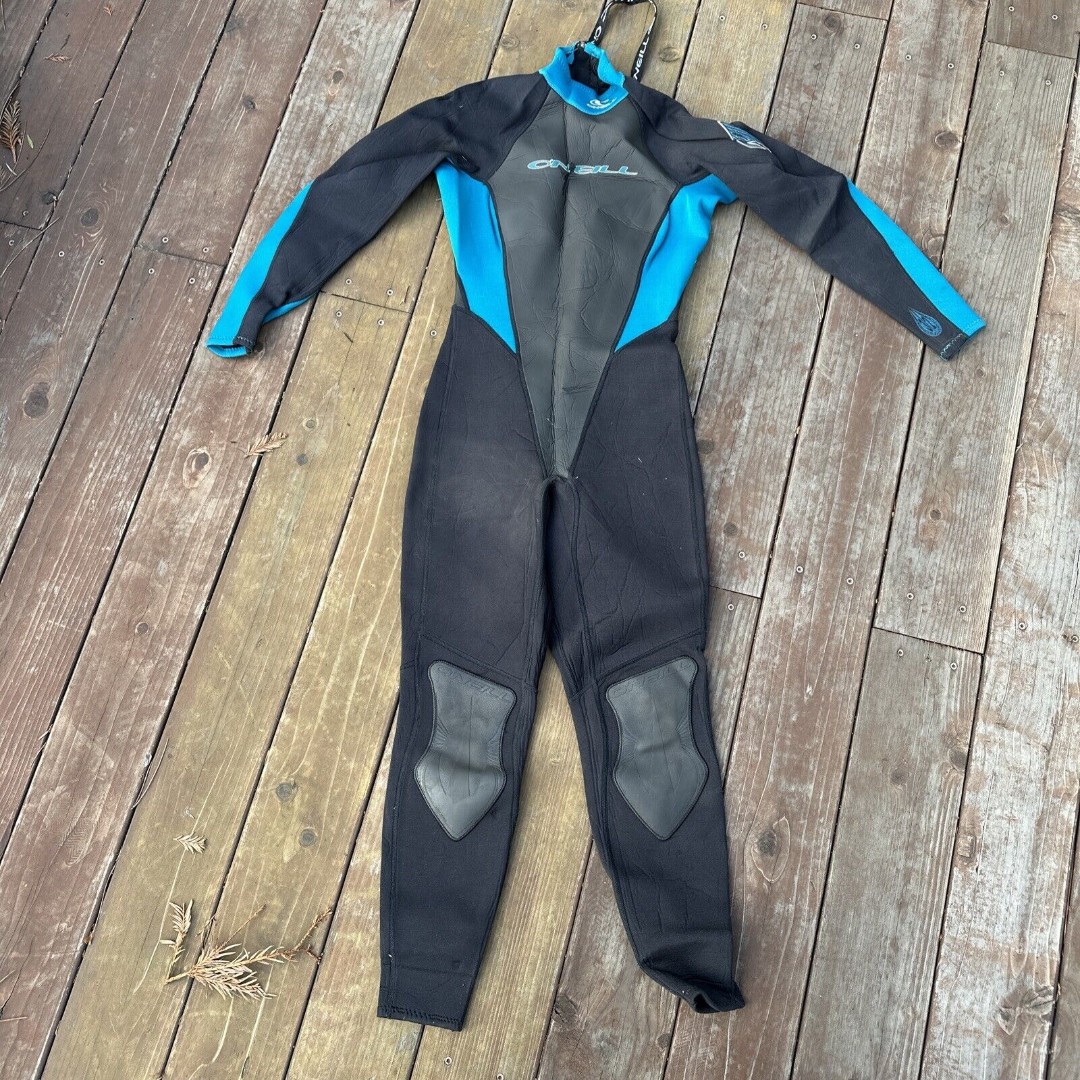 Brand new, unused arena competitive swimming AQUAFORCE