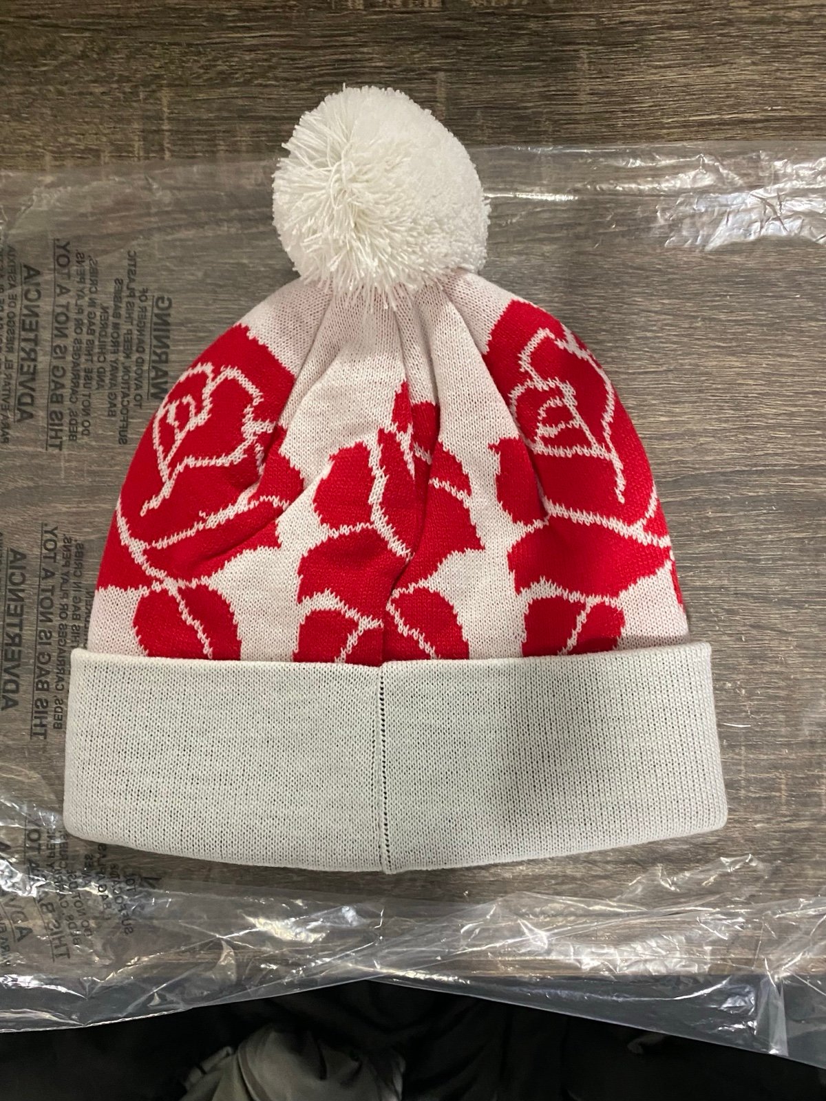 Supreme Rose Beanie White - FW22 - US