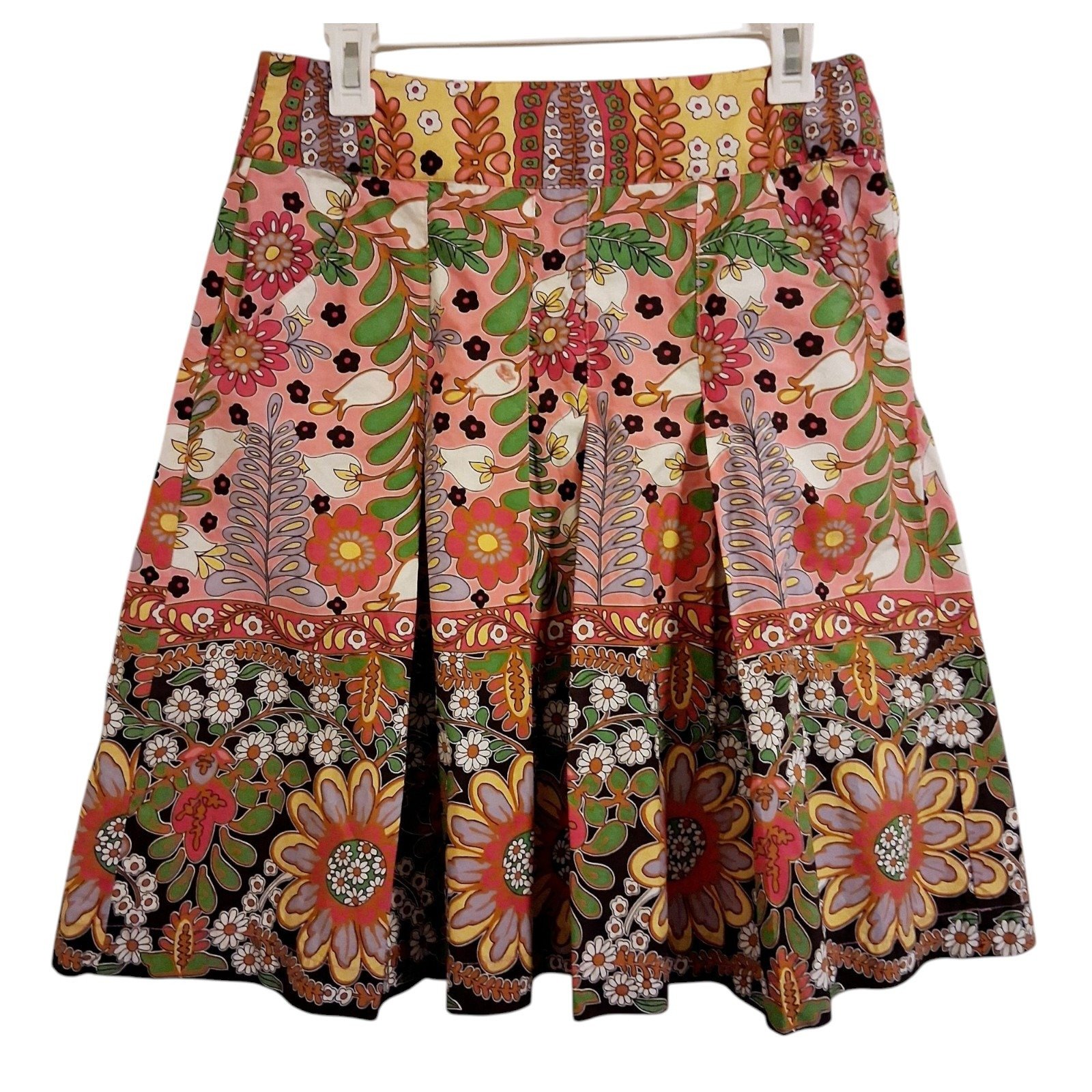 CAbi Style 933 Size 4 Ashbury Floral Print Retro Pleated Skirt with Pockets