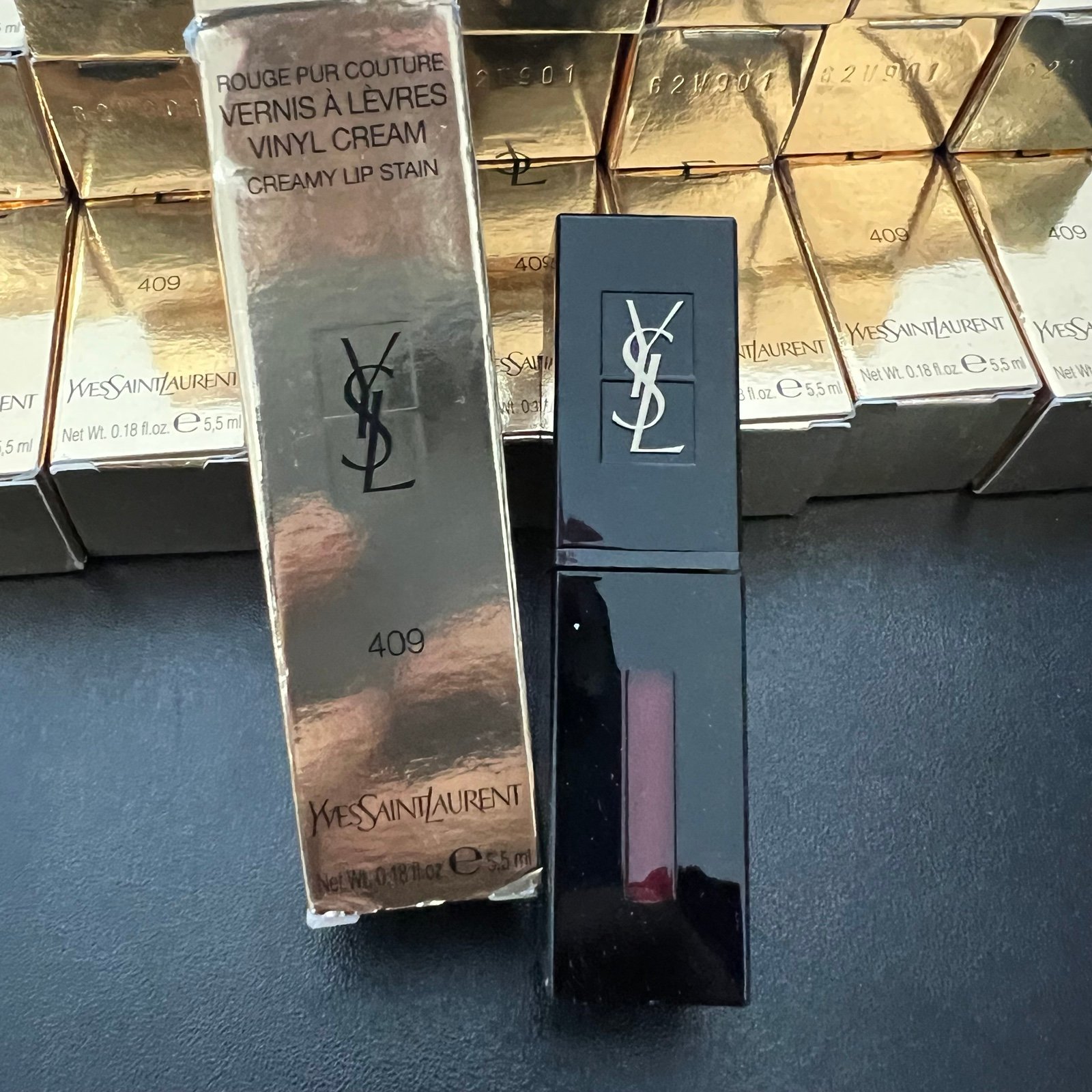 NWB Yves Saint Laurent Vinyl Cream Lip Stain 409 Burgundy Vibes 5.5ml 0.18oz