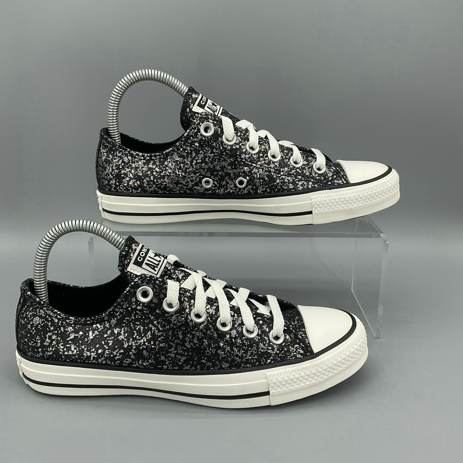 NEW Converse Women’s Chuck Taylor All Star Glitter Low Top Shoes Black Size 7.5