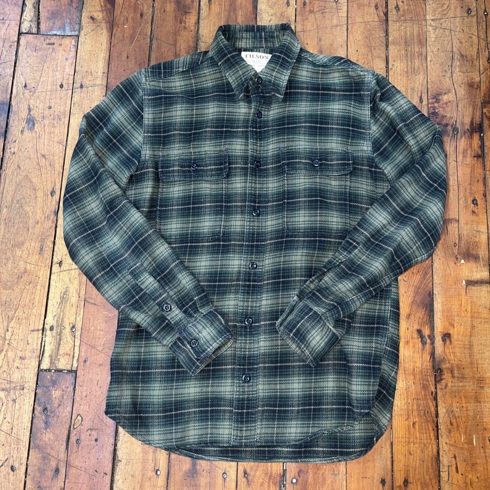 Filson Button Down Plaid Flannel Shirt Long Sleeve Men's Small Green