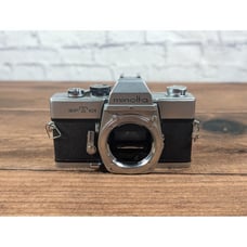 Minolta SRT 101 35mm SLR Film Camera Body Only - PLEASE READ - TIMMER STUCK