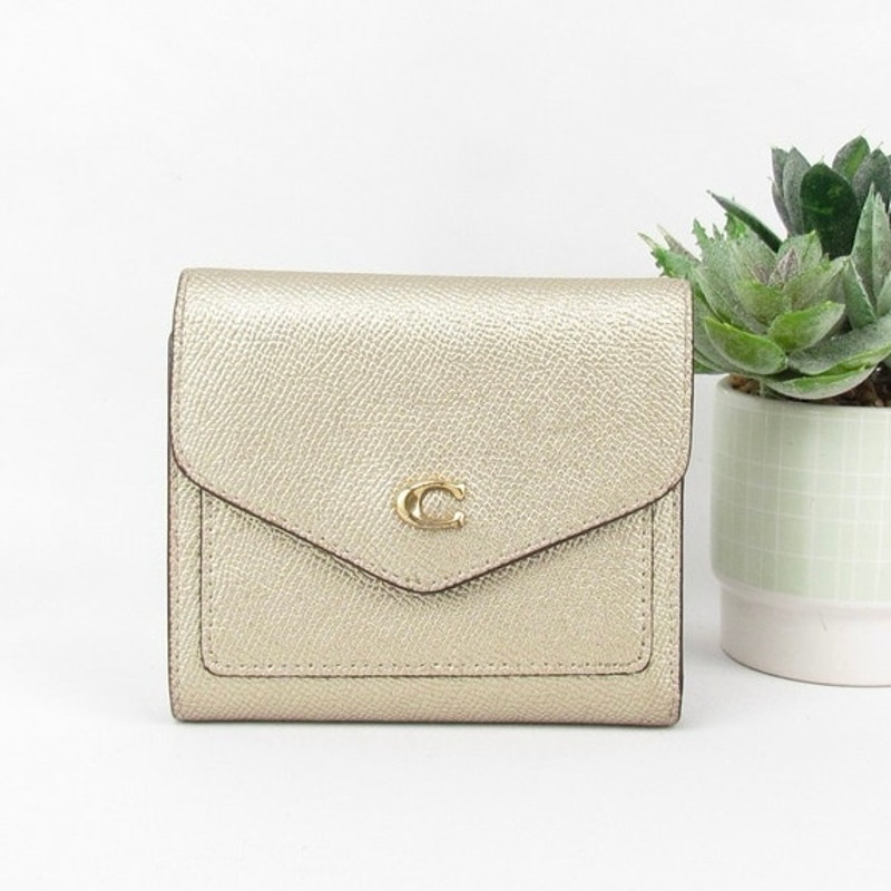 Coach Wyn Small Metallic trifold Wallet