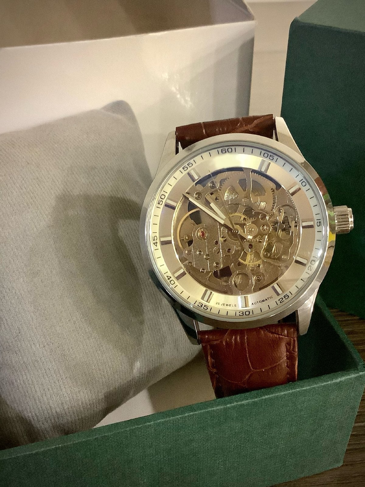 Automatic skeleton Luxury style fashion wristwatch