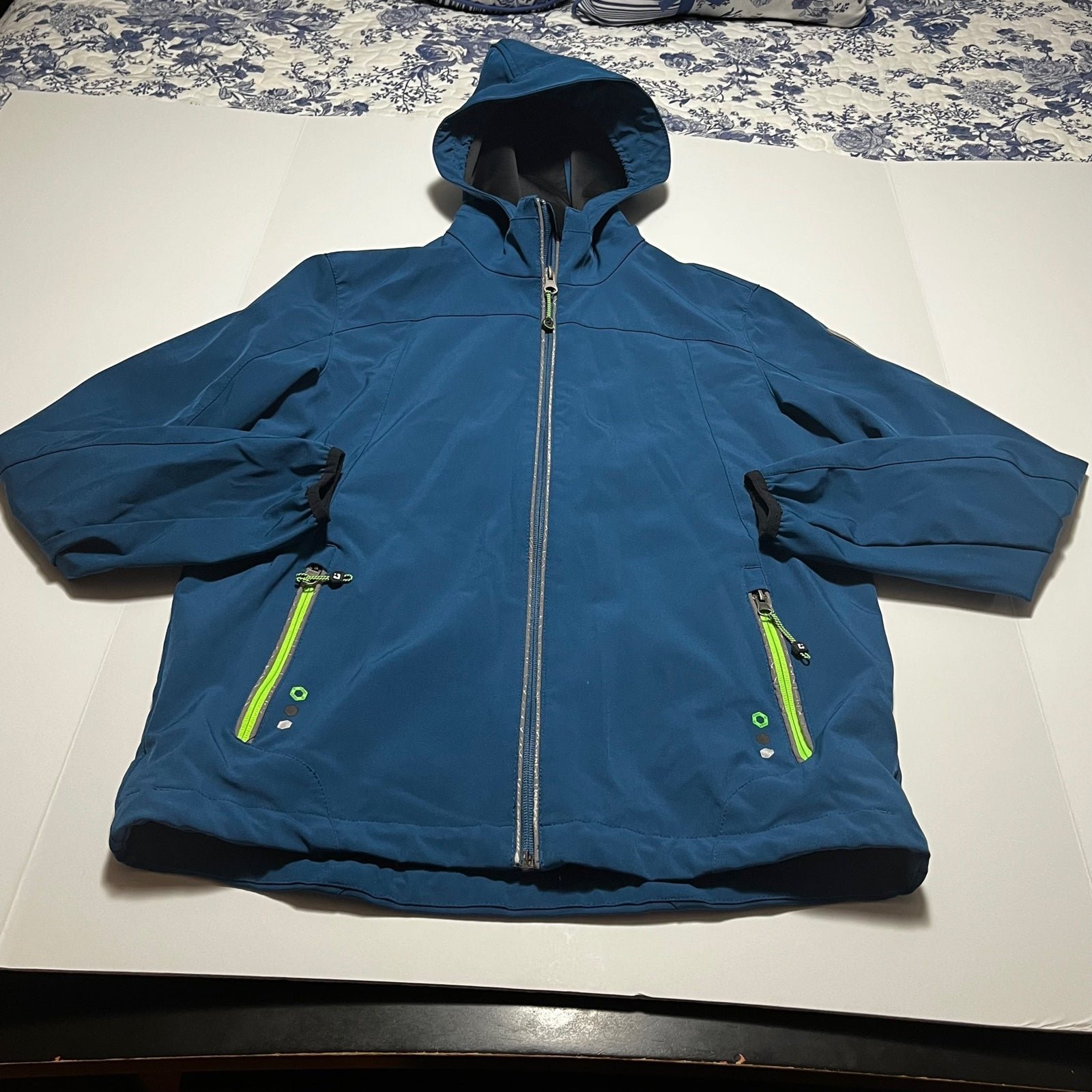 Killtec big kids ski winter jacket size 12 blue green full zip hooded coat
