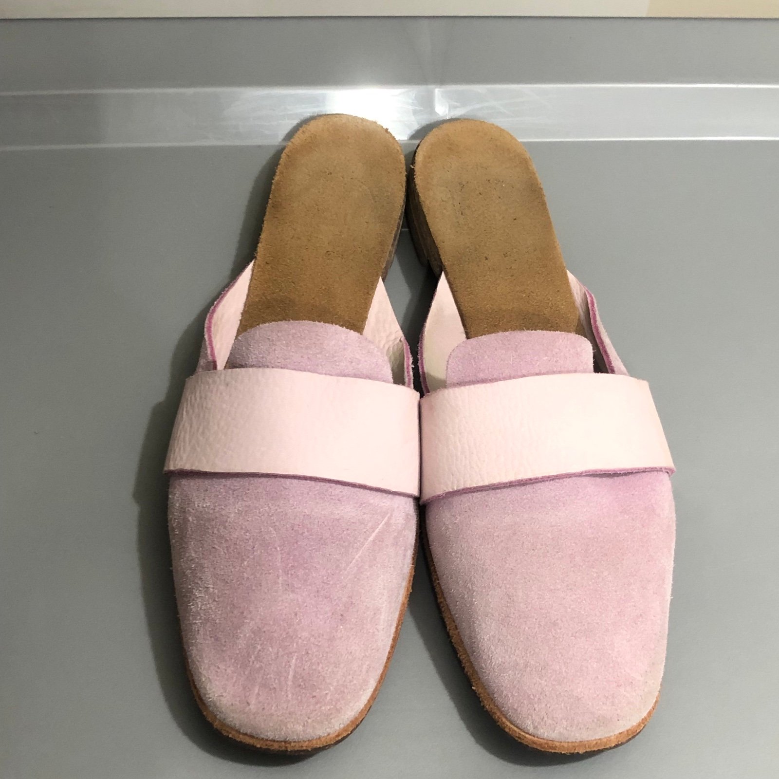 U-Dot pink suede leather mule slides. Size 6 Japan/ 8-8.5 US.