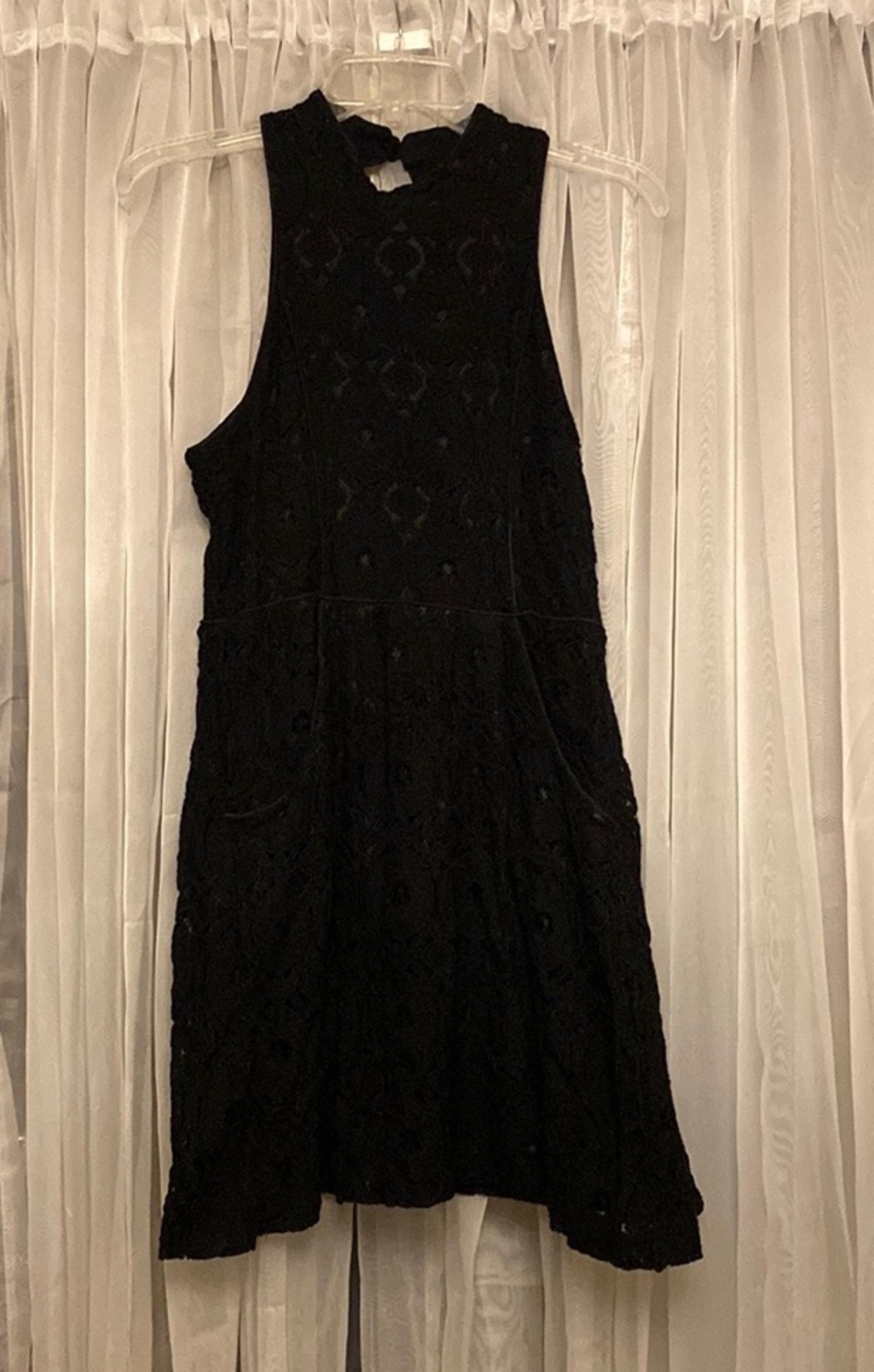 kimchi blue black floral lace/crochet dress