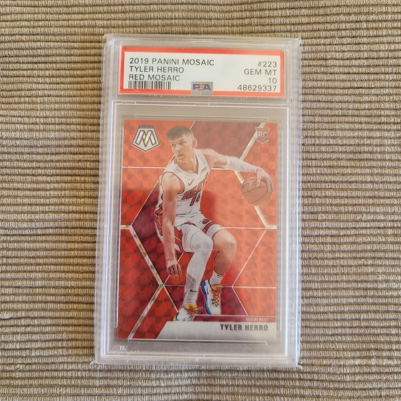 2019 Tyler Herro Mosaic Rookie Red Mosaic PSA 10