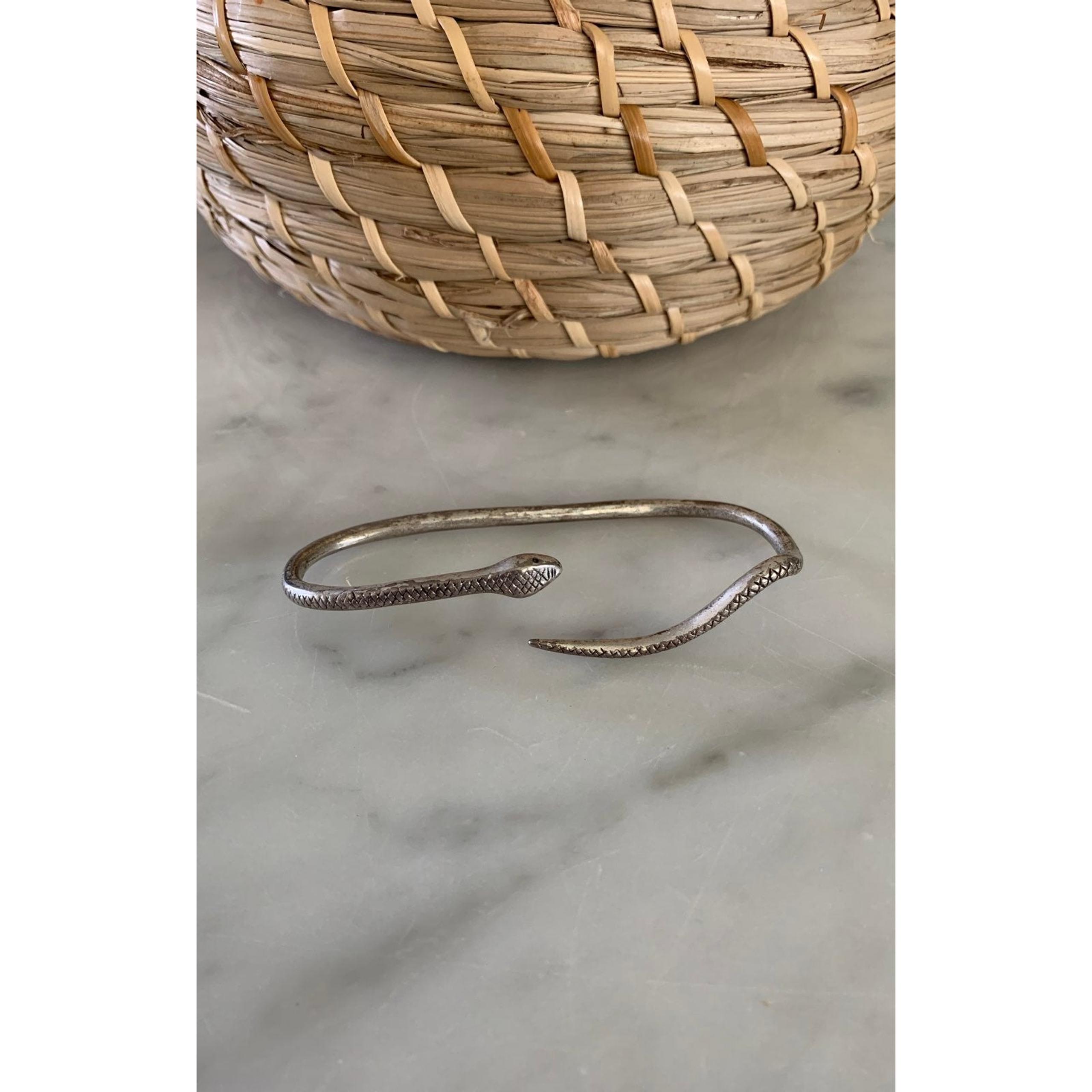Wren + Glory Silver Snake Hand Wrap/Palm Cuff