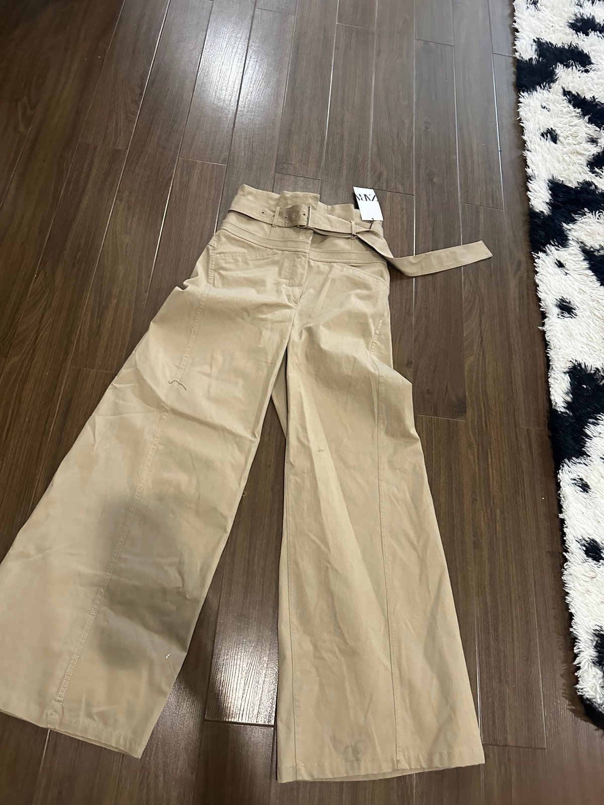 Zara high waisted belted wide leg khaki pants