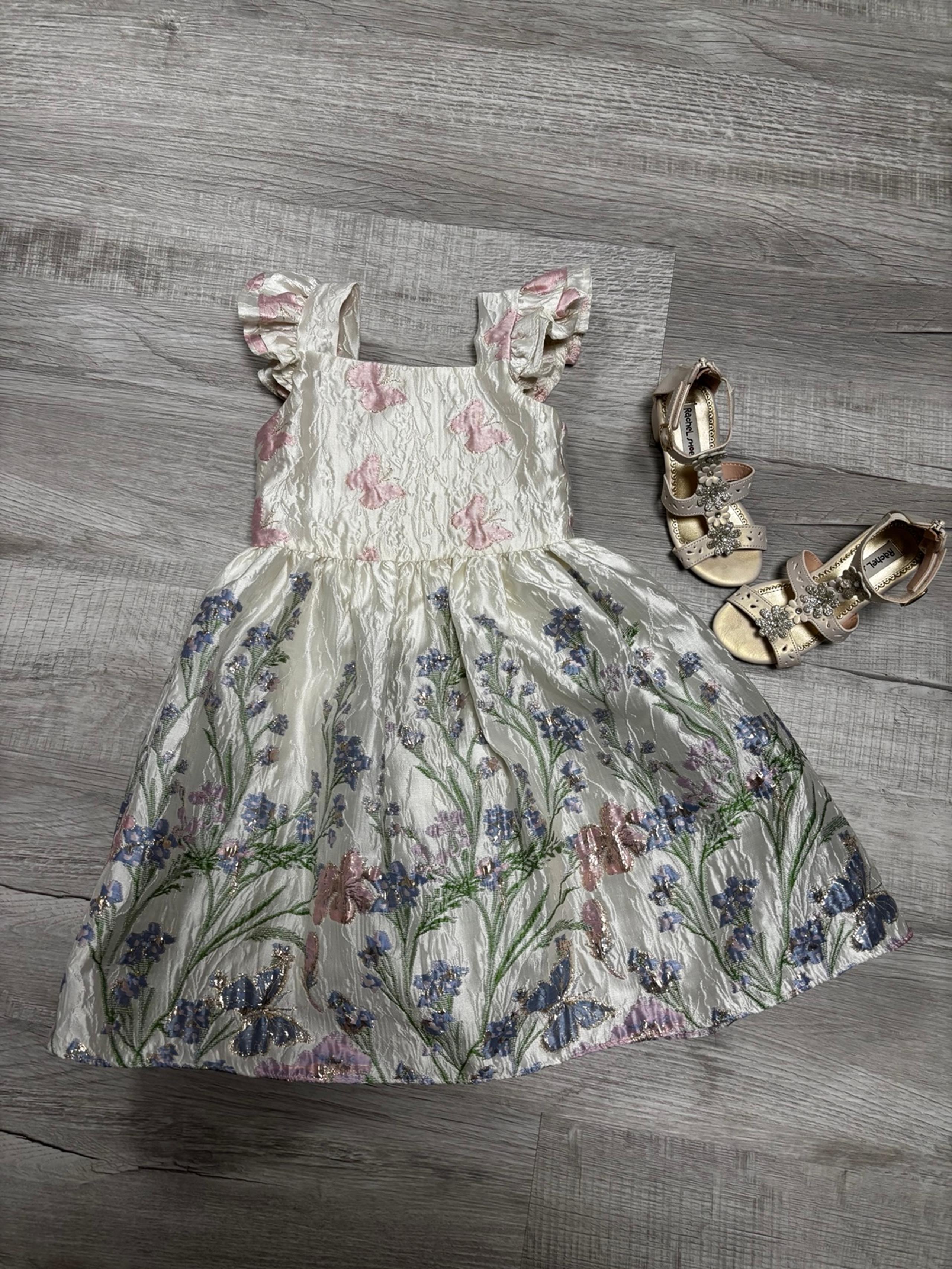 Rare Editions spring dress and sandal bundle
