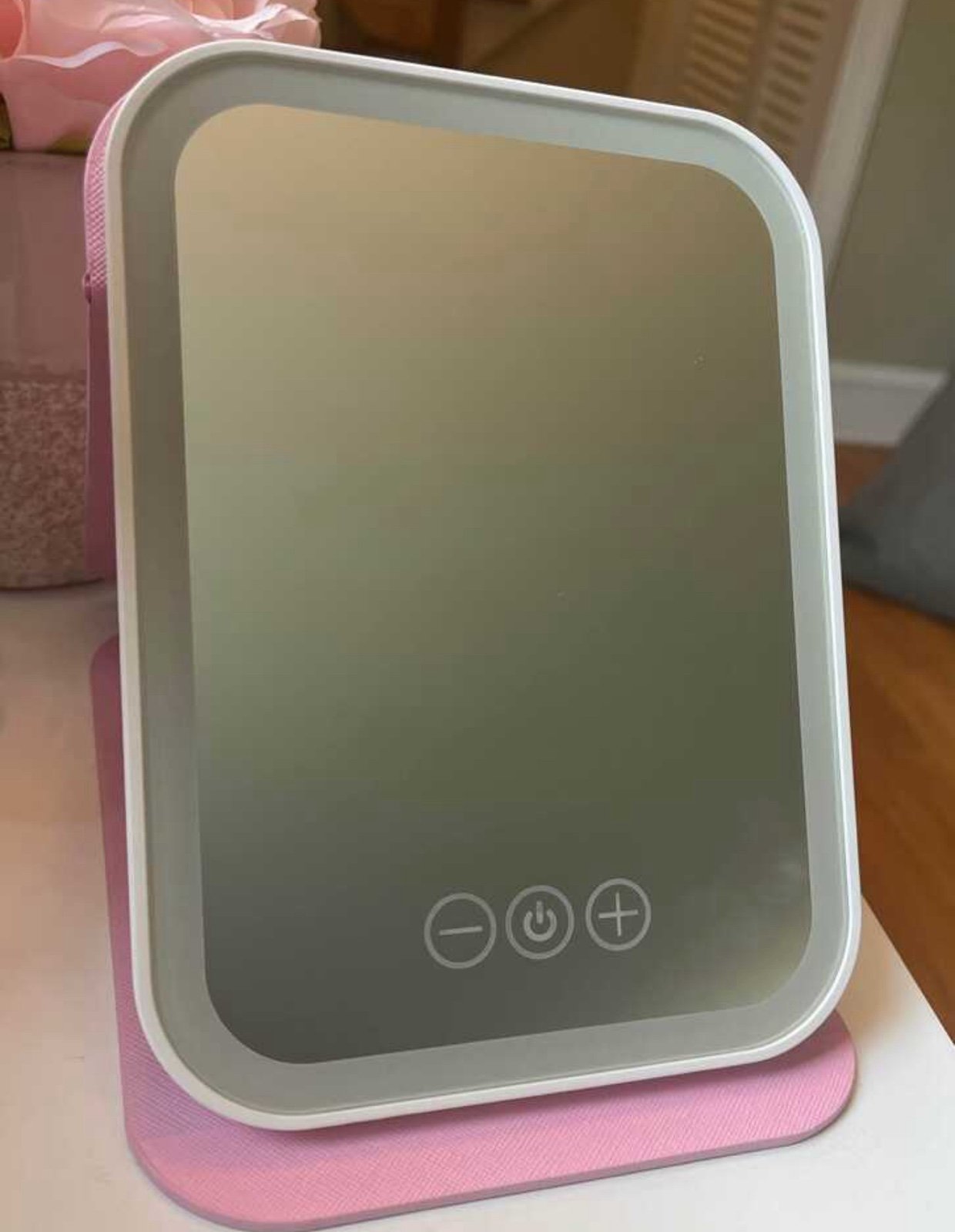 makeup mirror