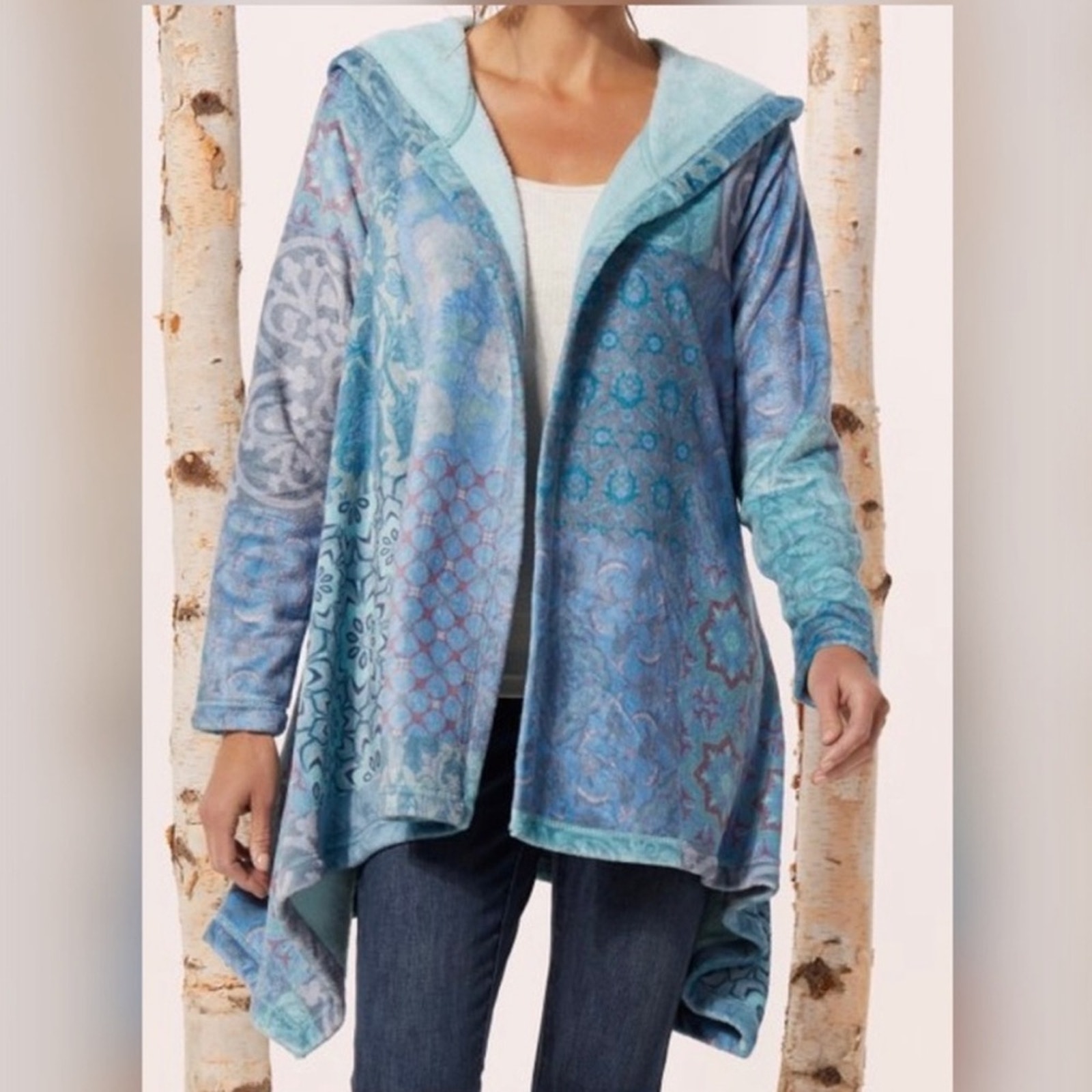 NWOT Soft Surroundings Aqua Floral Carli Cozy Sherpa Hooded Cardigan Wrap PM
