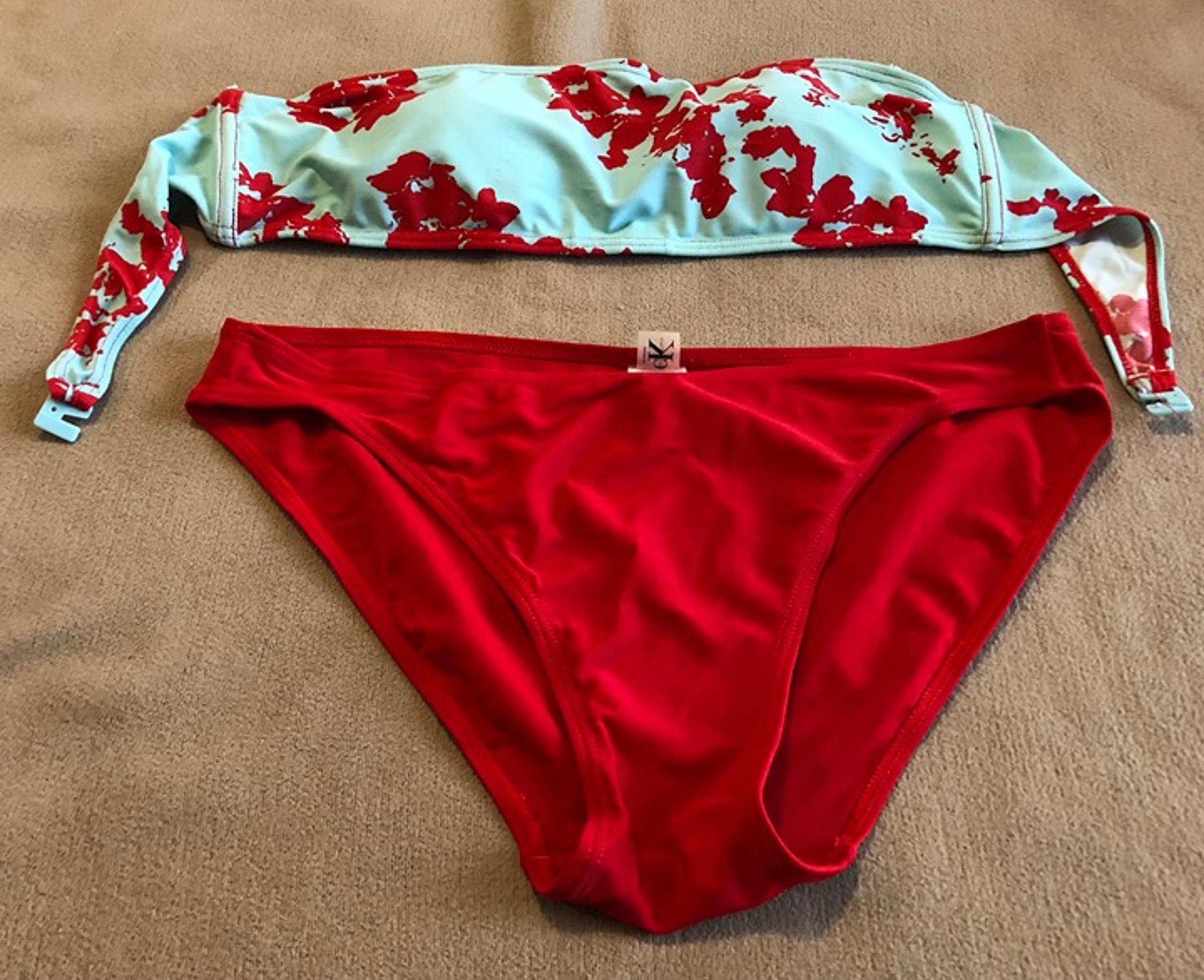Calvin Klein Bikini Women's 2 pcs. Red & Blue Swimsuit Size M Made in Greece
