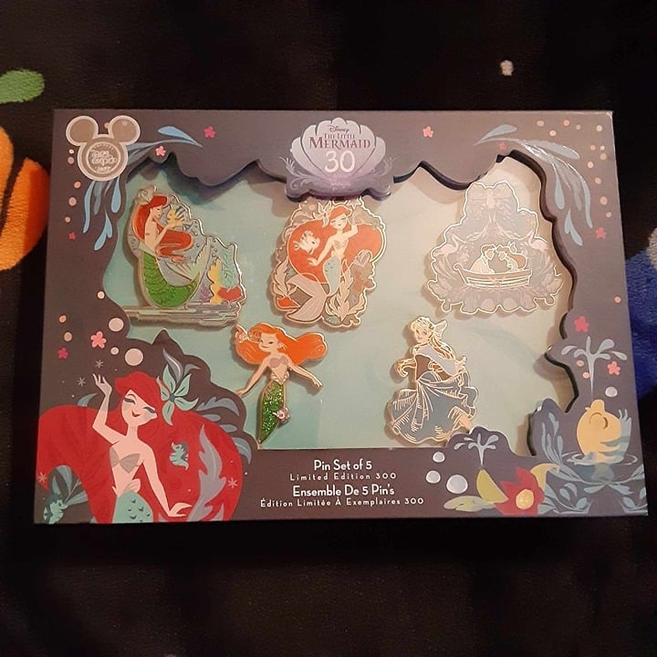 Disney D23 Little Mermaid 30th Anniversary Pin Set Limited Edition