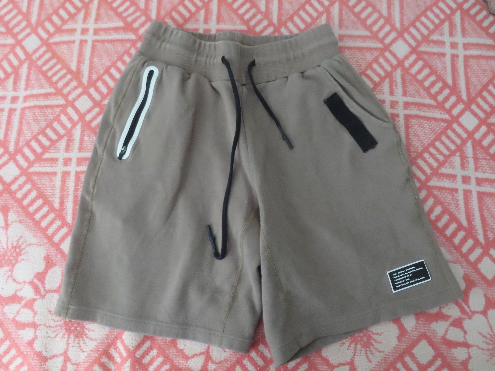 ASRV men's shorts size medium