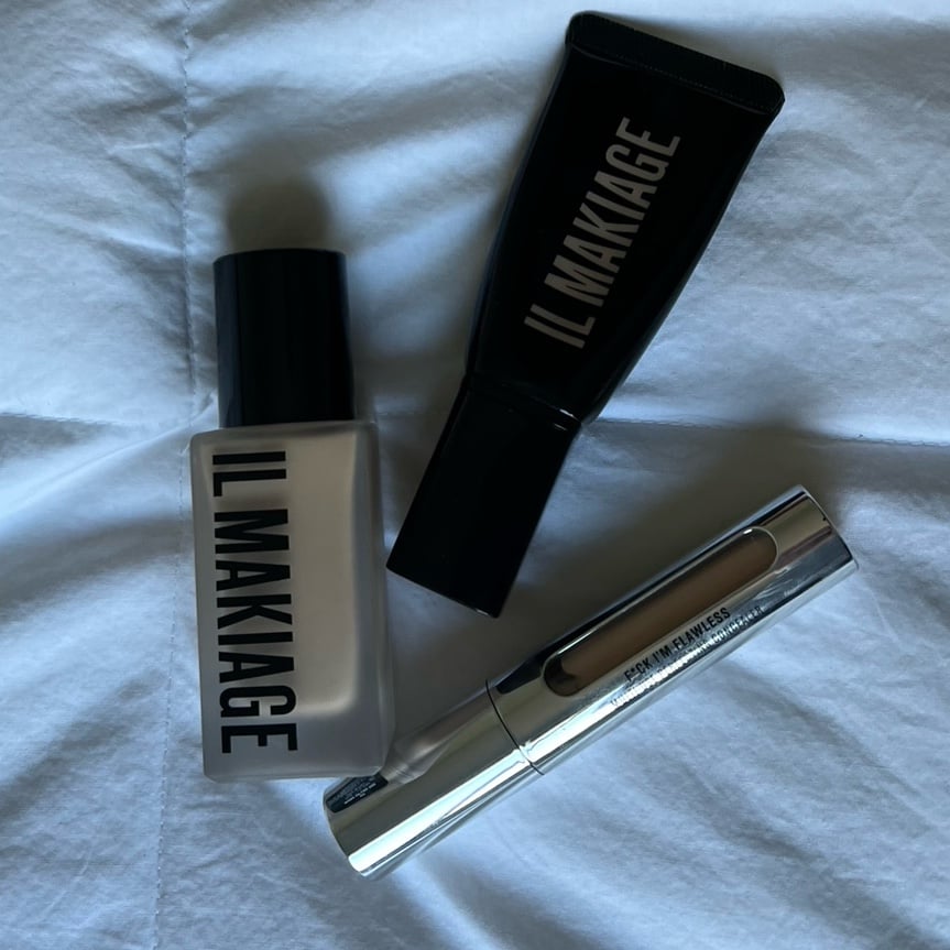 IL Makiage Foundation #20 and Concealer #2.5