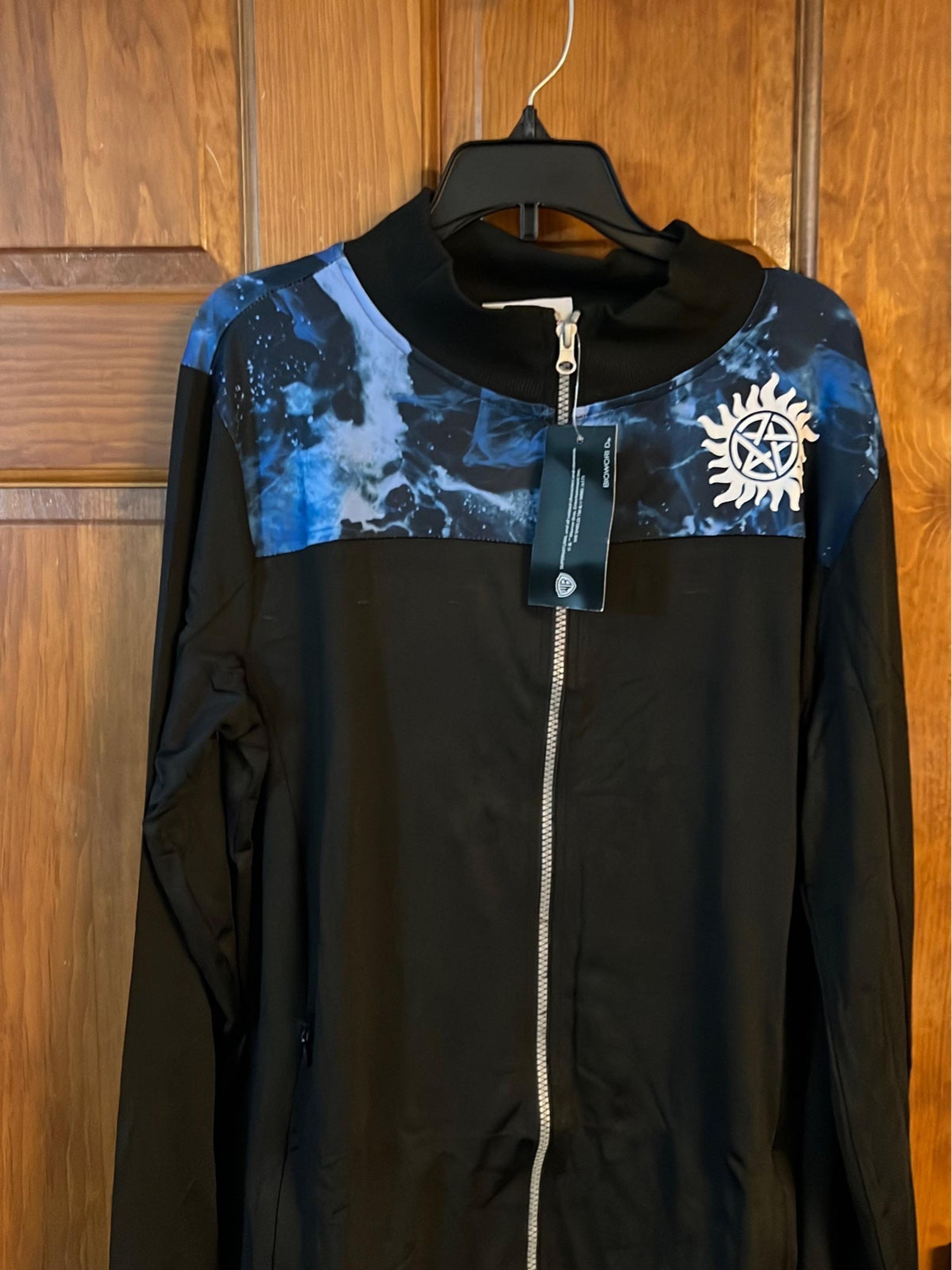 New Supernatural Join The Hunt Mens Track Jacket M NWT