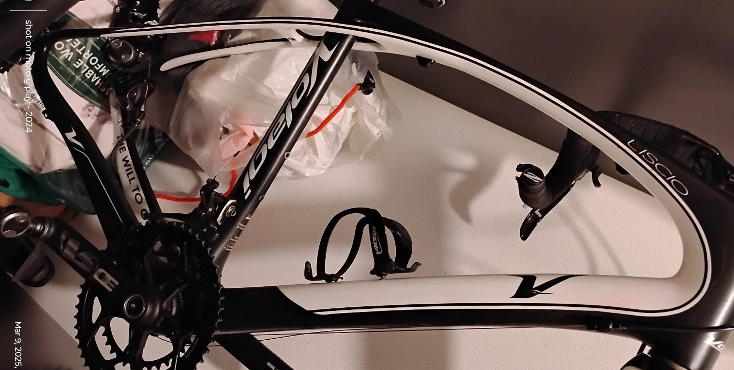 ***VOLAGi LISCIO BIKE***Full Carbon Very Special Bike..