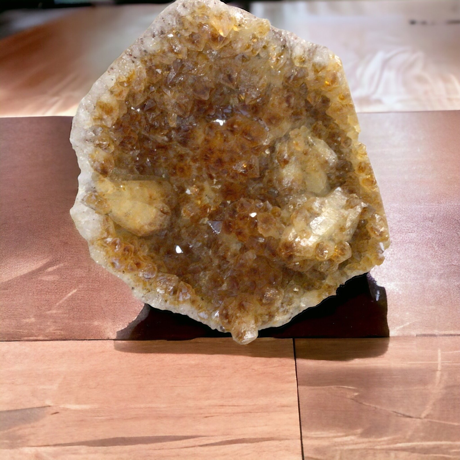 Crystal citrine on metal