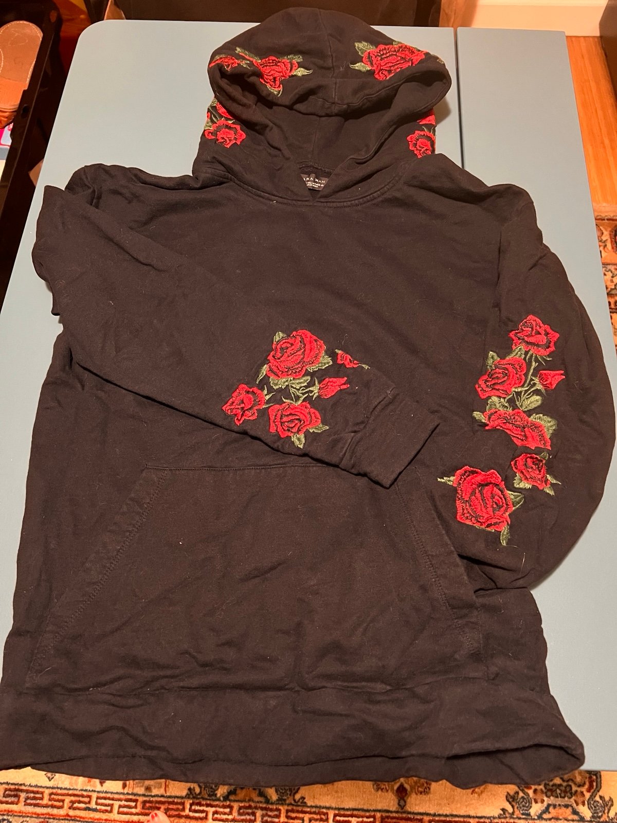 Zara man, Embroidered Rose Floral Hoodie Black Md