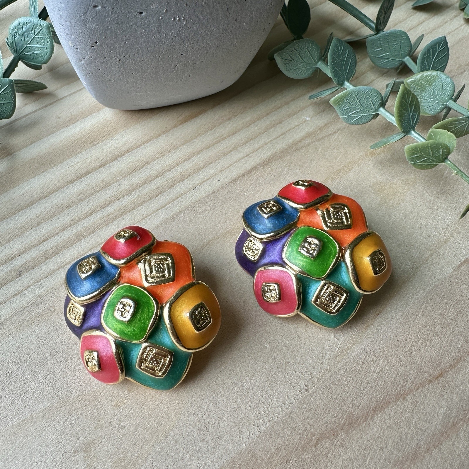 VTG Fashion Clip Earrings 1 3/8 Multicolor Enamel Geometric Gold Tone Signed
