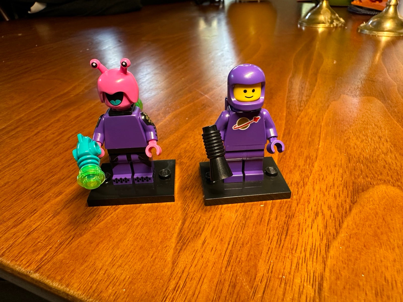 LEGO Purple Spaceman plus Alien