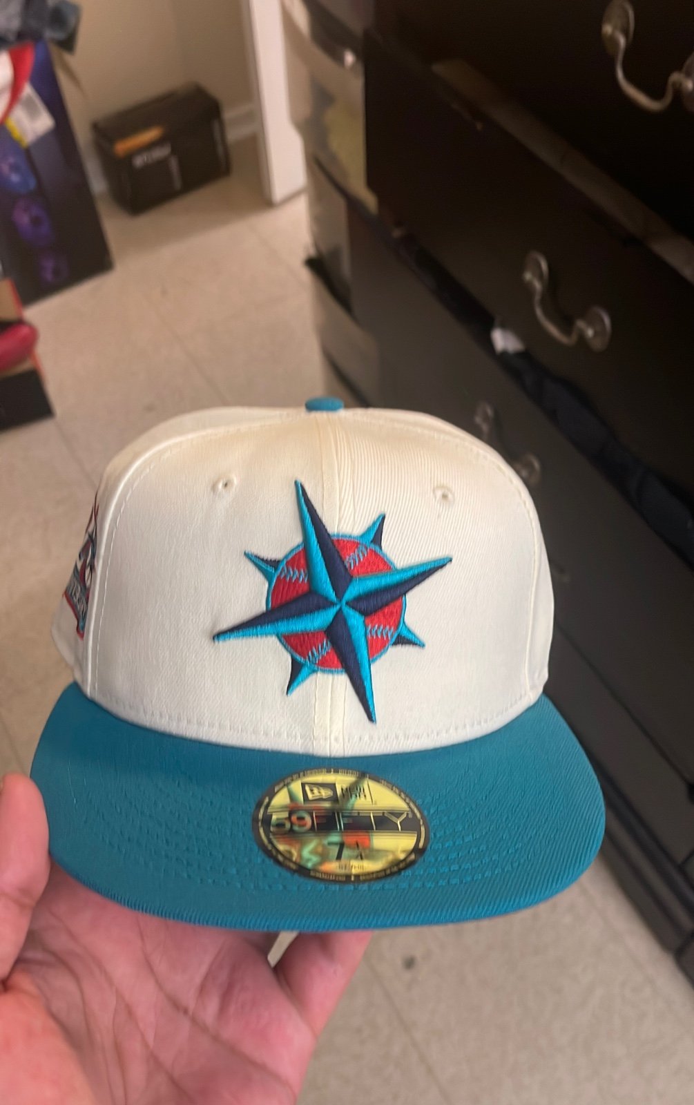 New Era exclusive Seattle mariner fitted size 7 1/4