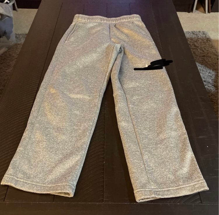 Pants. M04167