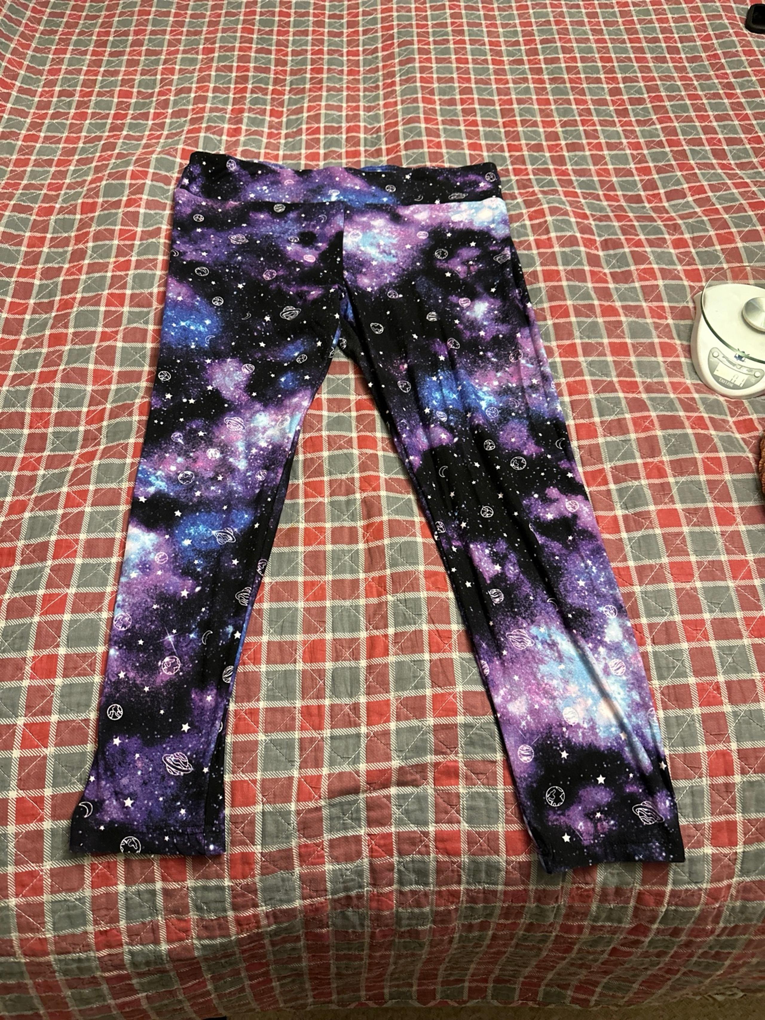 Juniors space Leggings size 19