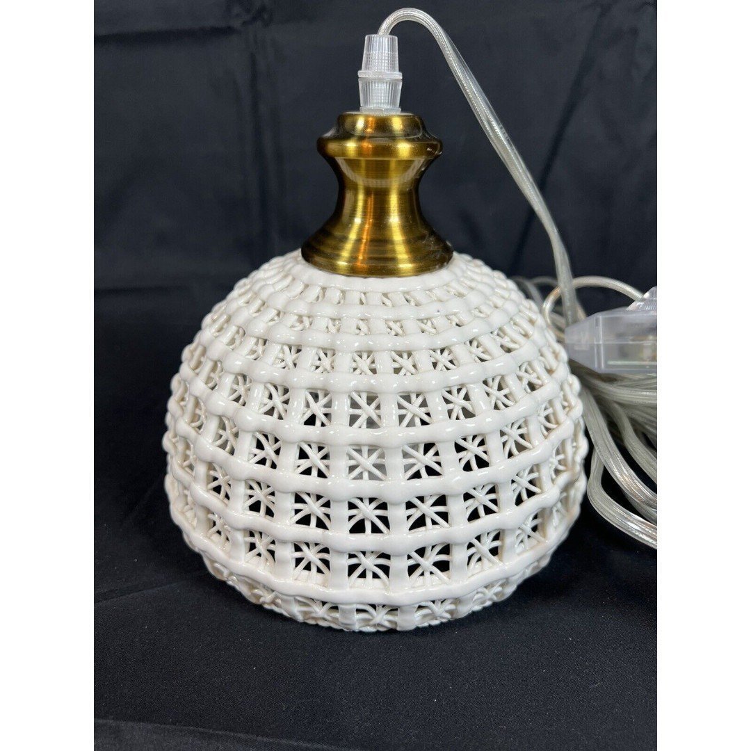 Woven Ceramic White Pendant Light Plug In~WORKS TESTED