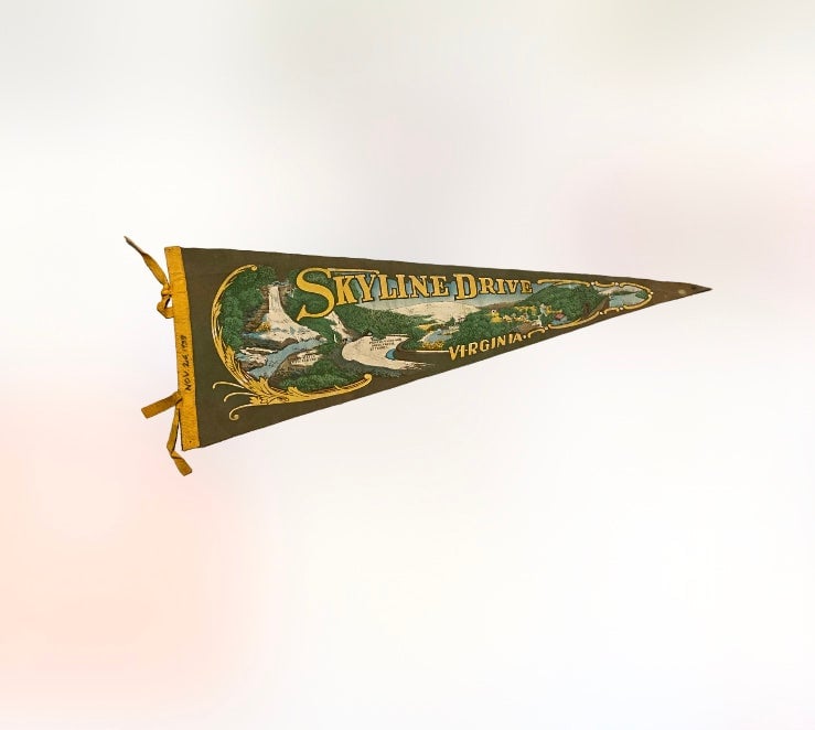 Vintage 1937 skyline drive virginia aop scenery felt pennant RARE