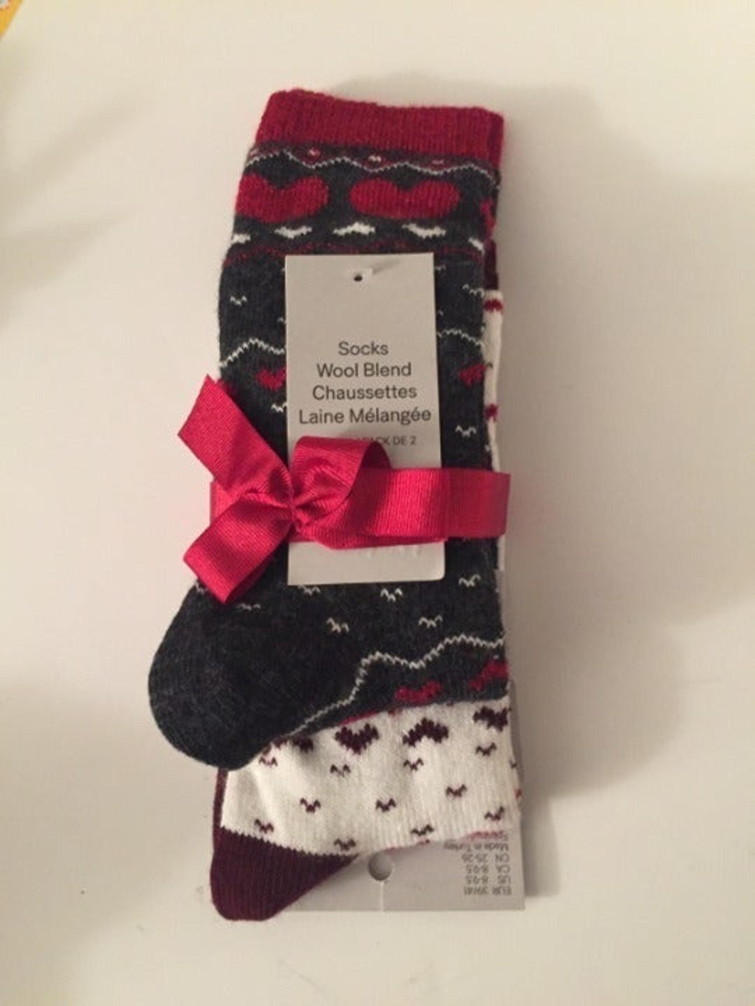 NWT L Wool Blend Socks 2 Pack 8-9.5 Warm Soft Winter Gift Men Women Xmas Large
