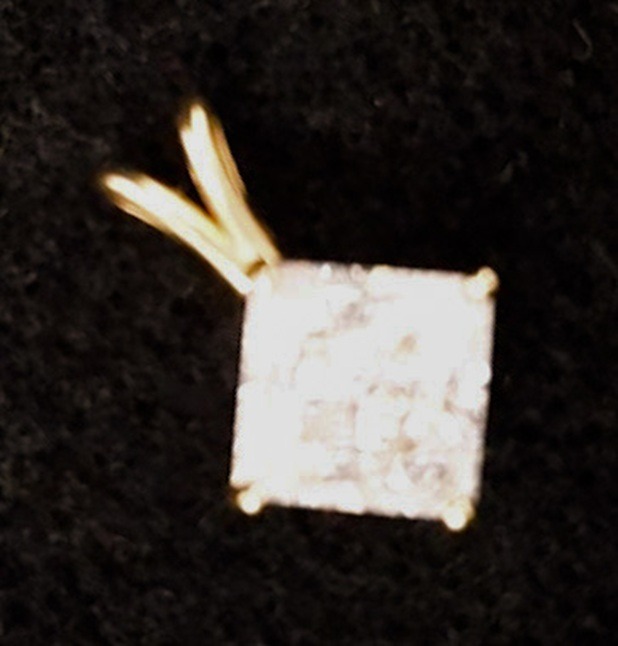 10K Gold & 1 Ct. CZ Pendant Princess Cut