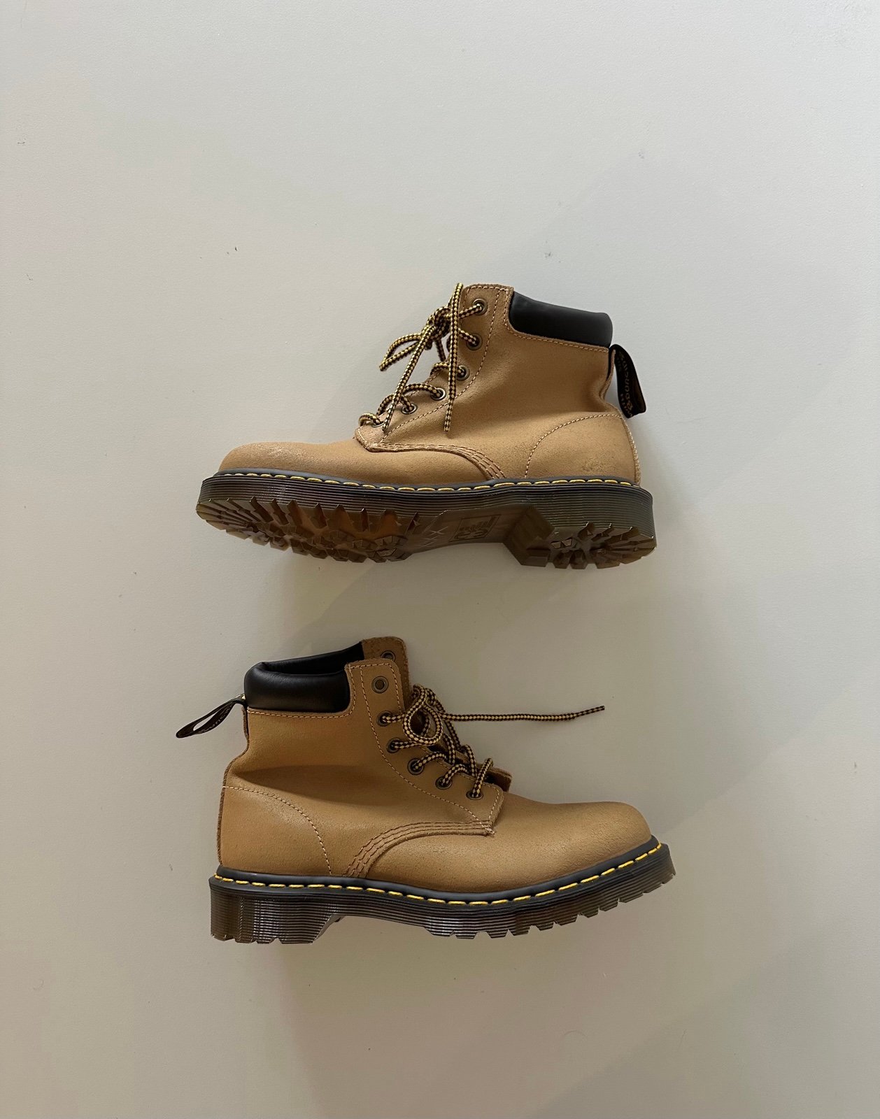 Dr. Martens UNISEX Saxon 939 Boot Tan Harvest Wms/8 Mens/6 Leather Combat  In fa