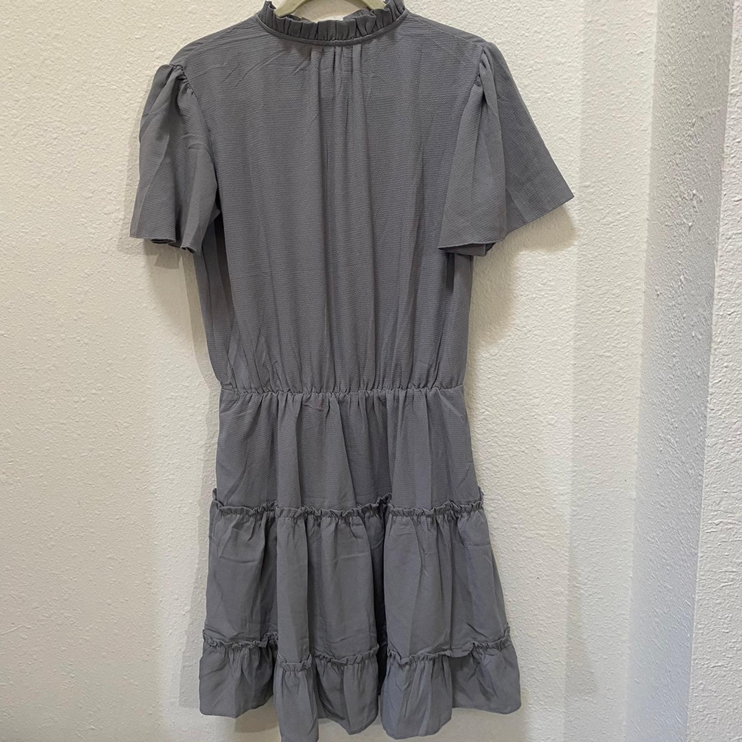 Grey Laganlook dress