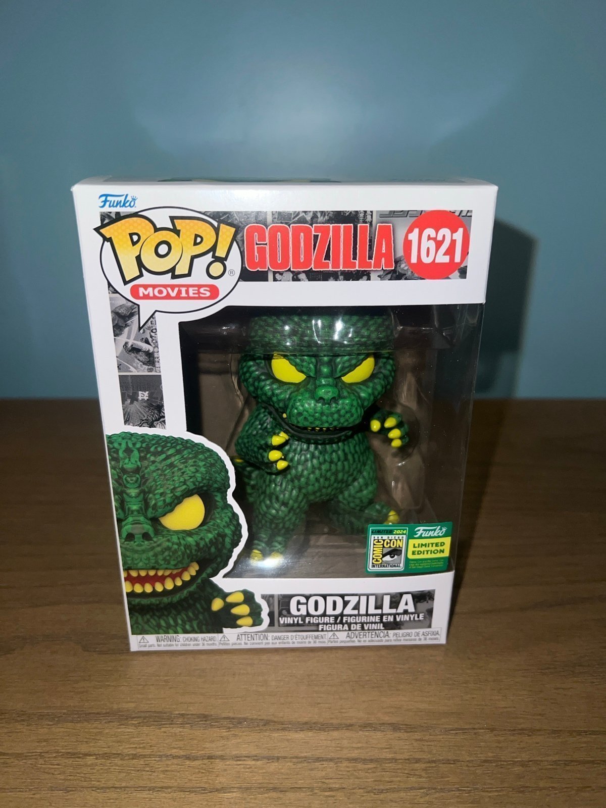 Godzilla Funko Pop Classic SDCC 2024 Con Sticker Exclusive 1621