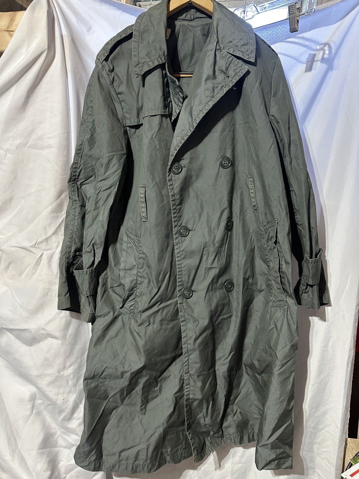 VTG US Army Vietnam Era Raincoat Military Quarpel Mens Green 274 Trench Coat 36S