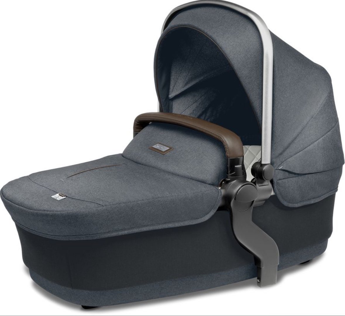 Silver cross wave bassinet/carrycot