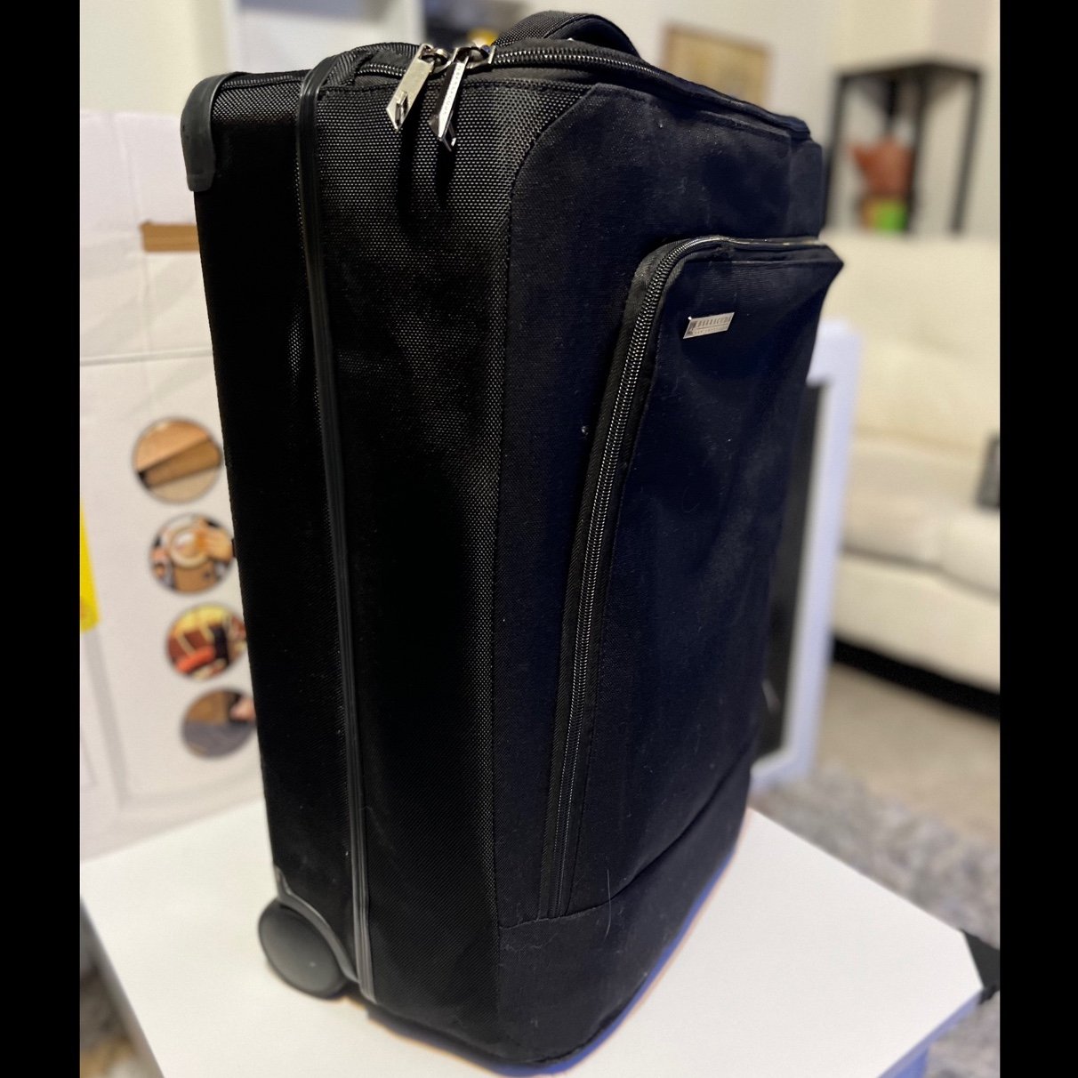 BARRACUDA COLLAPSIBLE 22” CARRY-ON W/LUGGAGE LOCATOR
