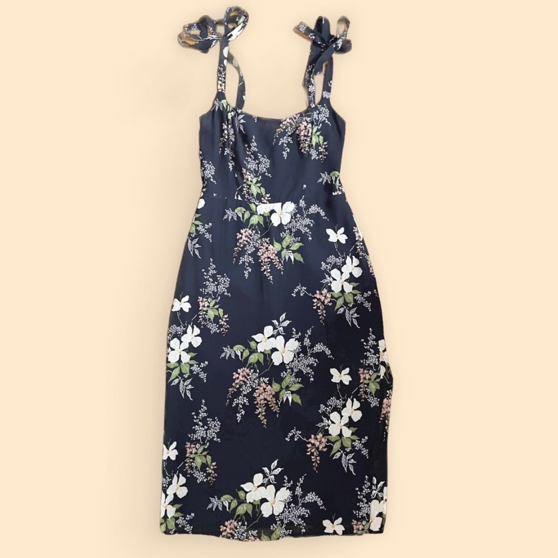 NWT Reformation Besse Tie Sleeve Midi Dress in Isabella Black & White Floral