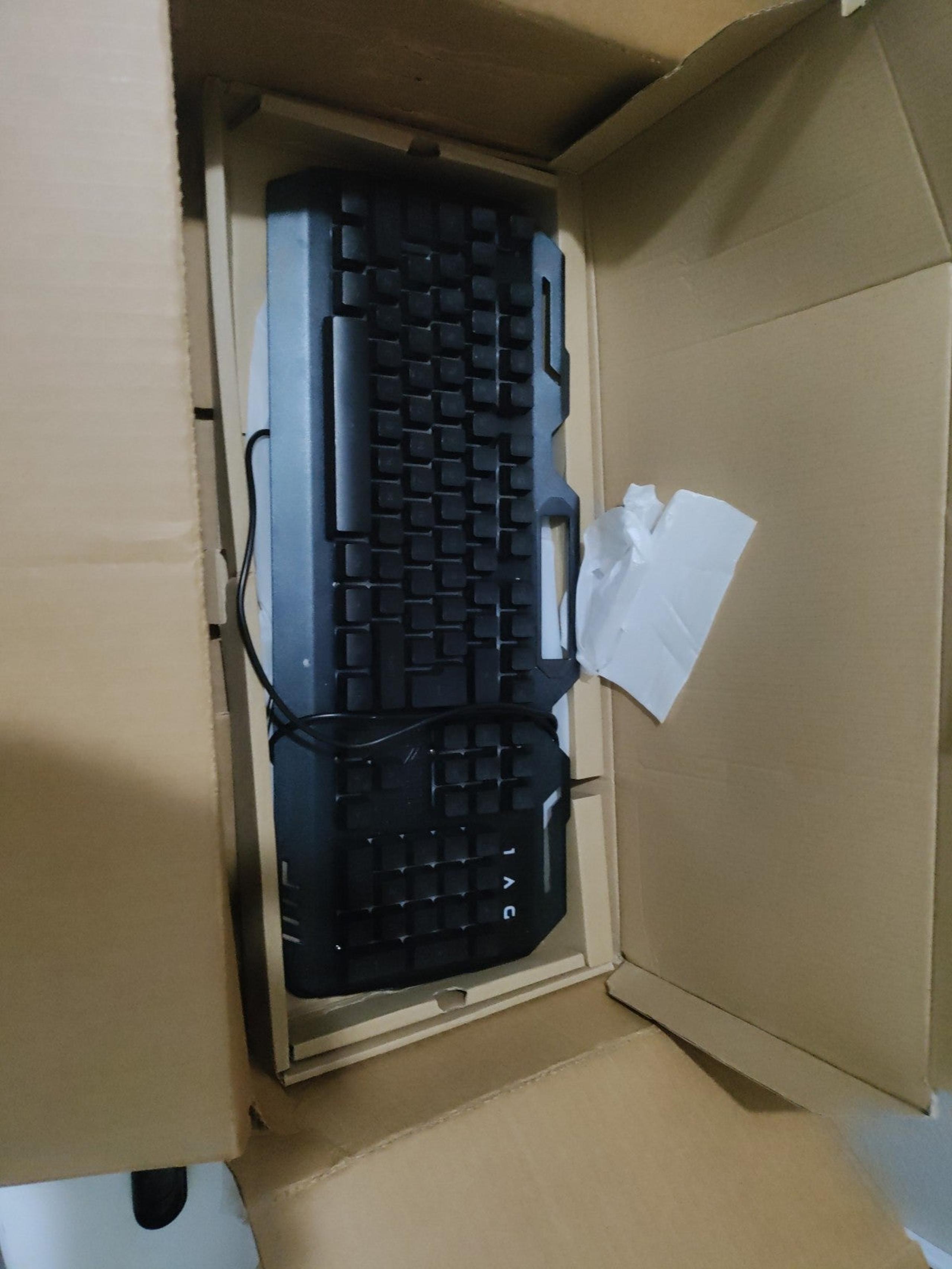 RGB Keyboard/ r7 250