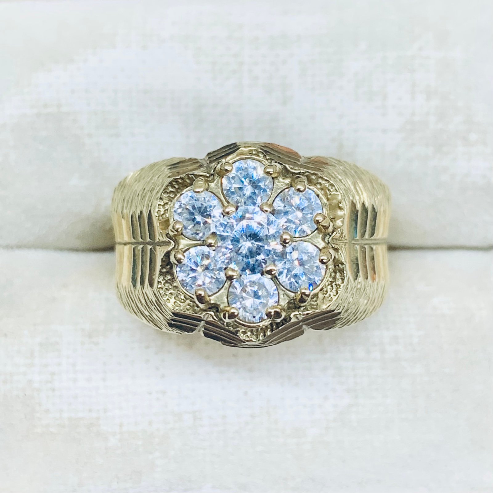 10k Yellow Gold Flower Halo Star Diamond Cut CZ Engagement Wedding Ring Size 5.5