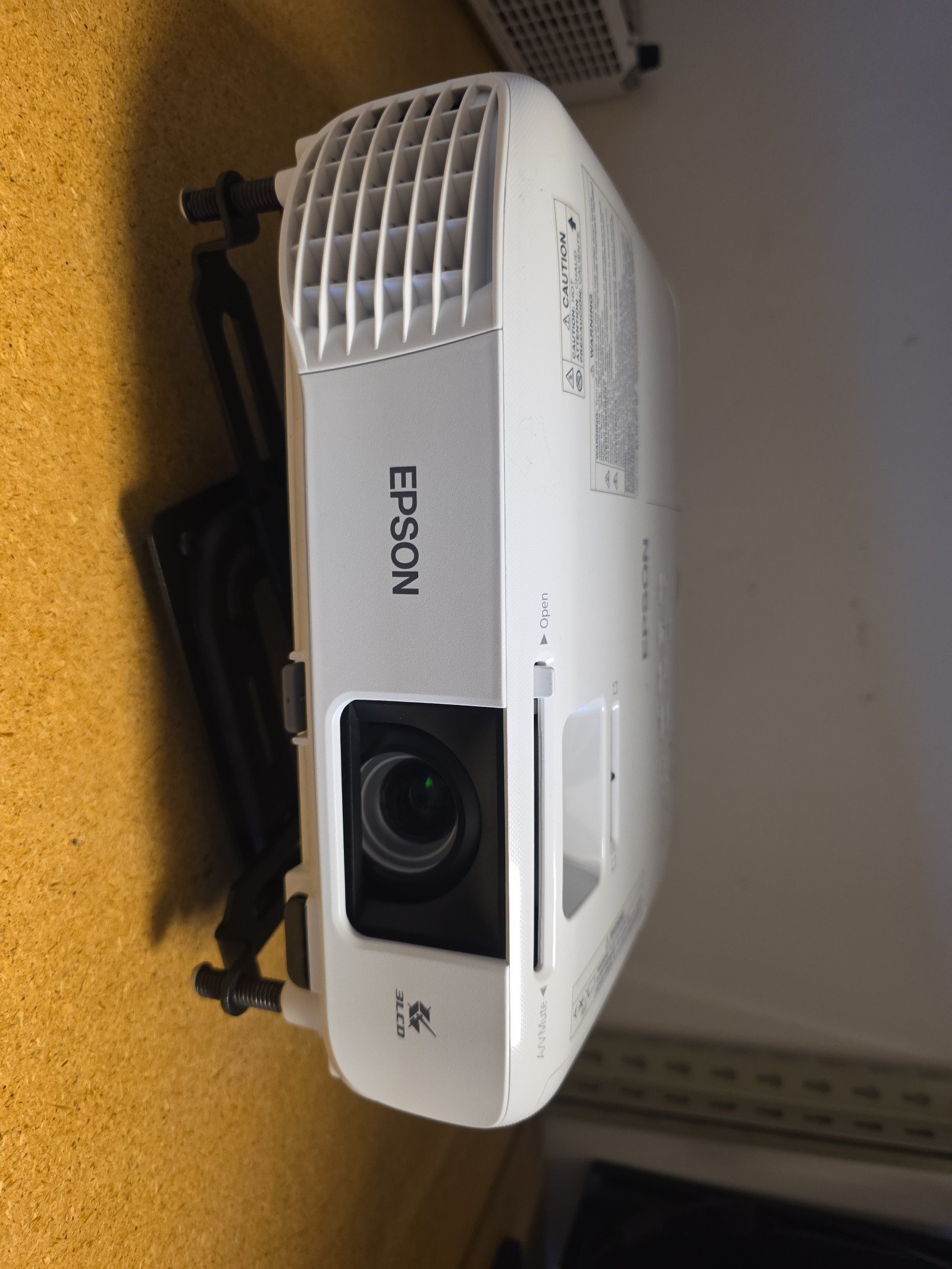 Epson H983A PowerLite w49 projector home cinema Theater movie
