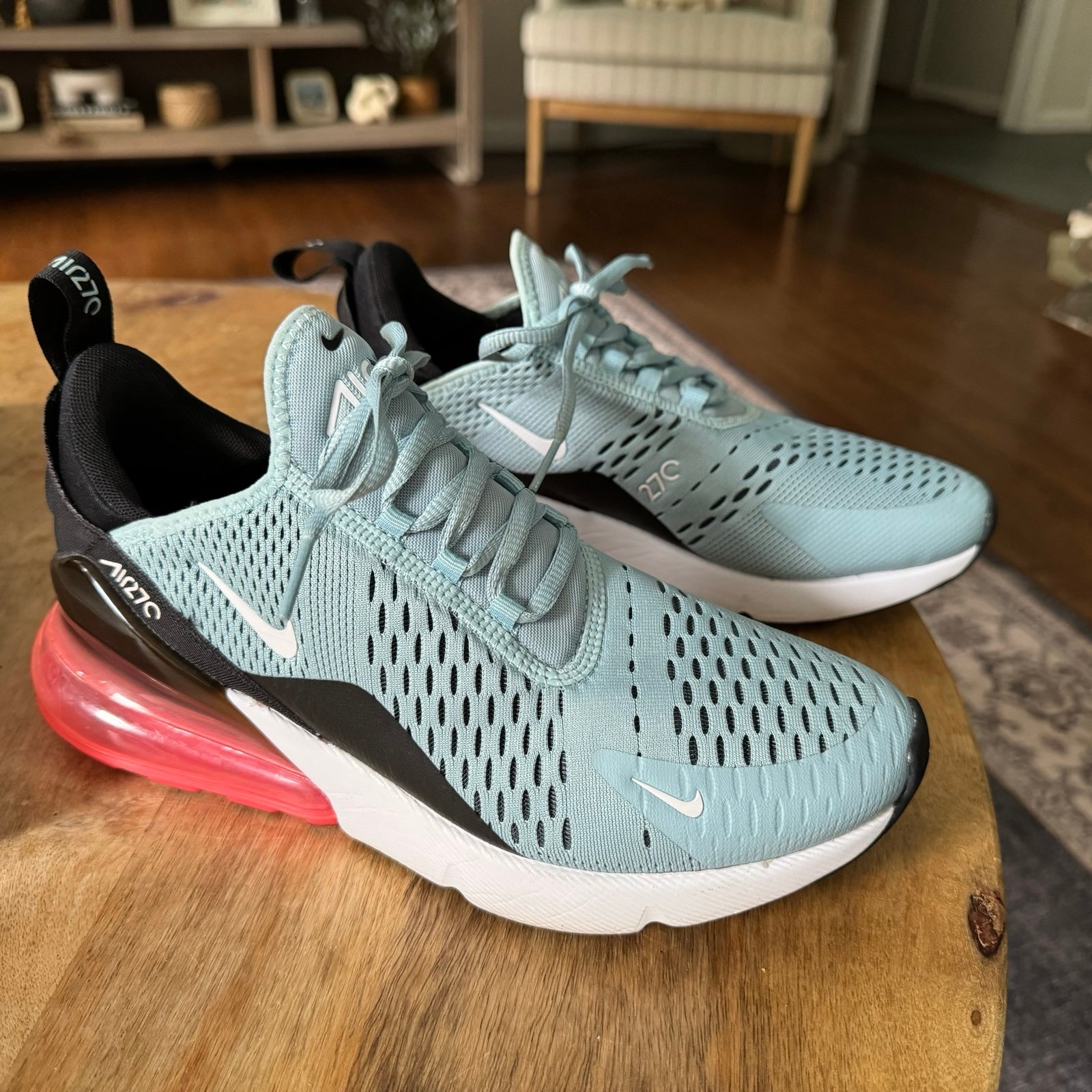 Nike Air Max 270